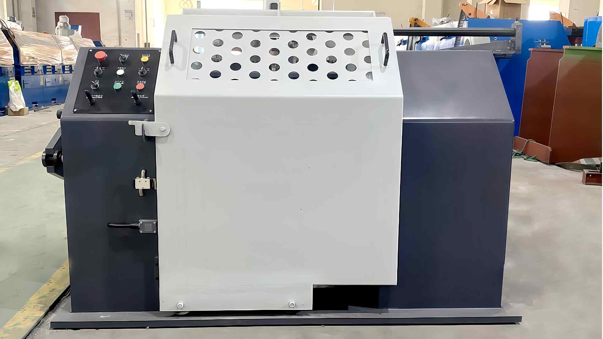 W jaki sposób regał szybkiej spłaty pomaga usprawnić przepływ pracy i skrócić przestoje w procesach produkcyjnych na dużą skalę?