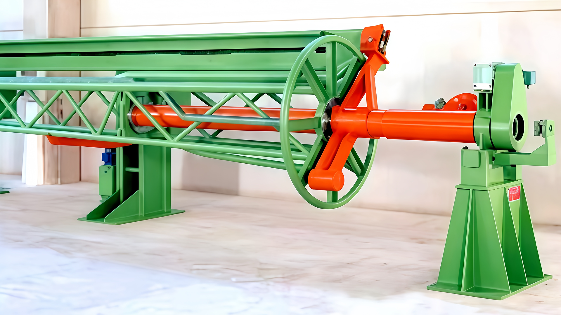 W jaki sposób maszyna do spłacania drutu obsługuje duże szpule lub cewki, minimalizując jednocześnie czas konfiguracji i wymagania pracy?